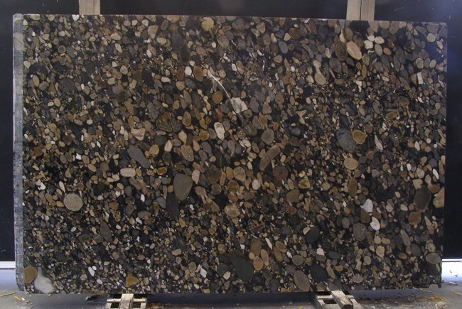 Black & Gold Mosaic Granite 0074