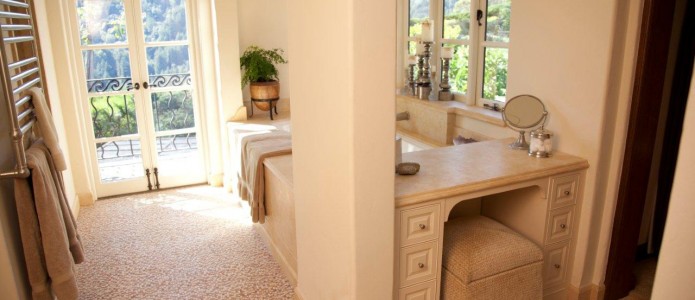 Beige Bathroom