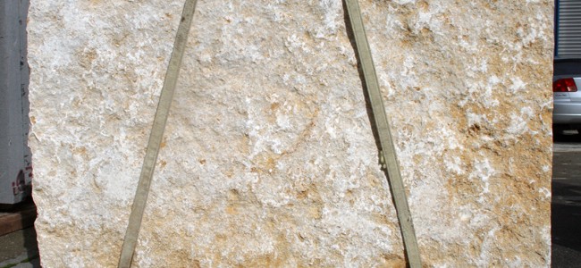 Grey Gold Cleft 3"-5" Dimensional Limestone
