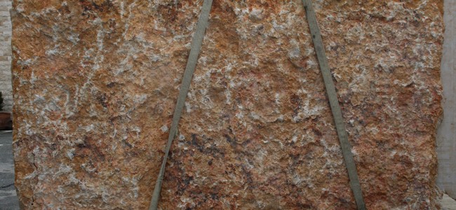 Jerusalem Gold Cleft 3"-5" Dimensional Limestone